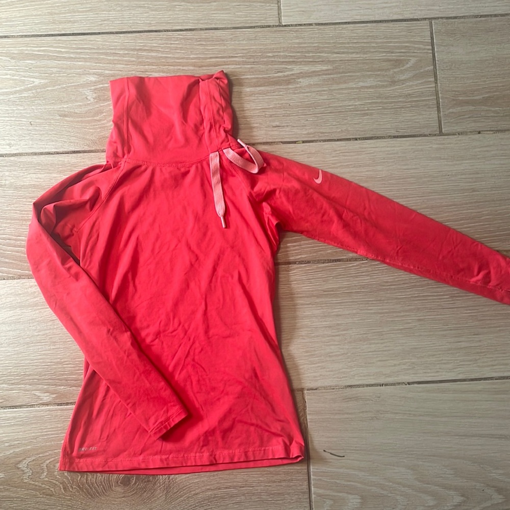 Nike pro